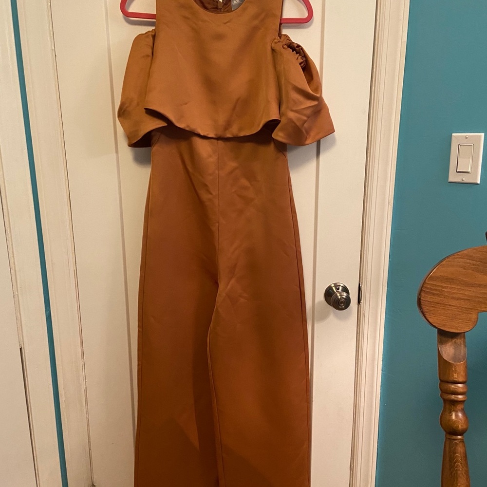 ASOS Bonded Off Shoulder Gold Jumpsuit Size 4 - Picture 3 of 10